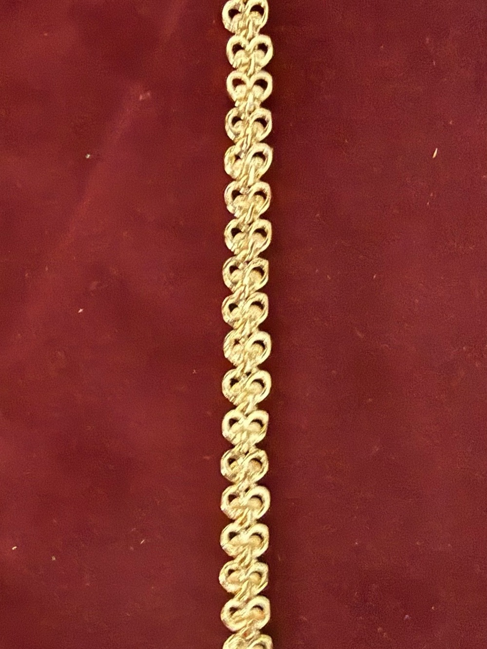 Elegant Gold-Tone Heart Link Bracelet - Women Accessories